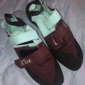 NWOT 5.10 Rogue climbing shoes
